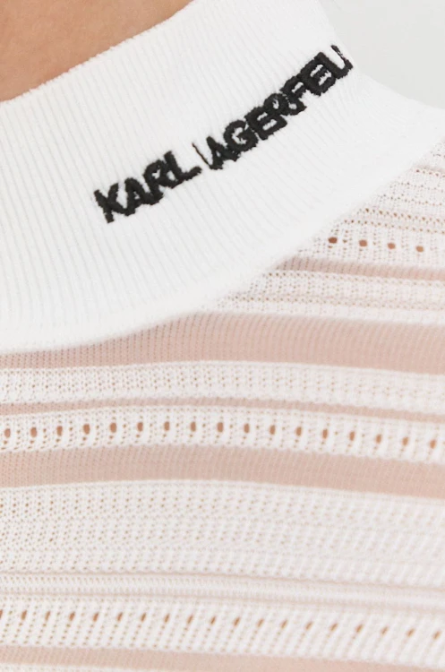 logoturtleneckwhite4.jpg